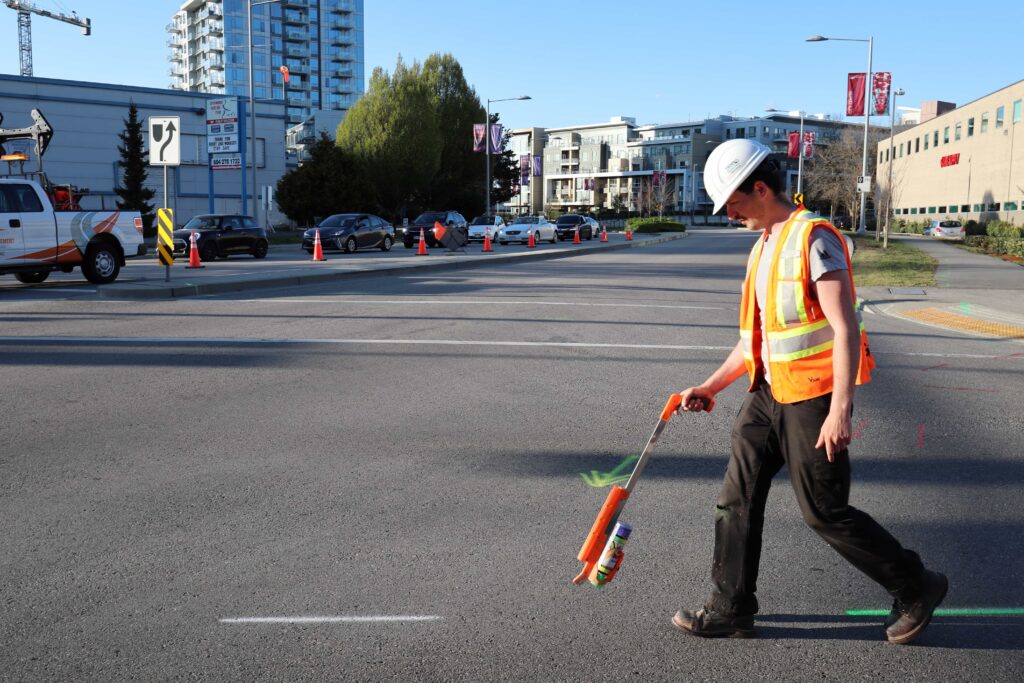 Utility Locator Work Environment